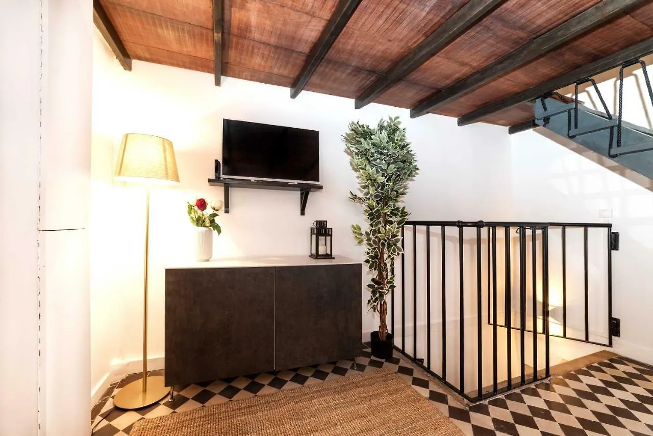 Architect's Triplex - Haut Marais Paris
